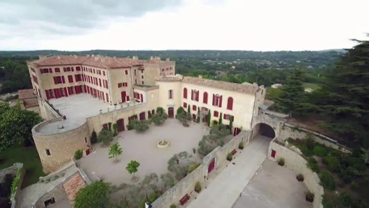 Joli T2 Meuble Apartment La Verdiere 0*,  France